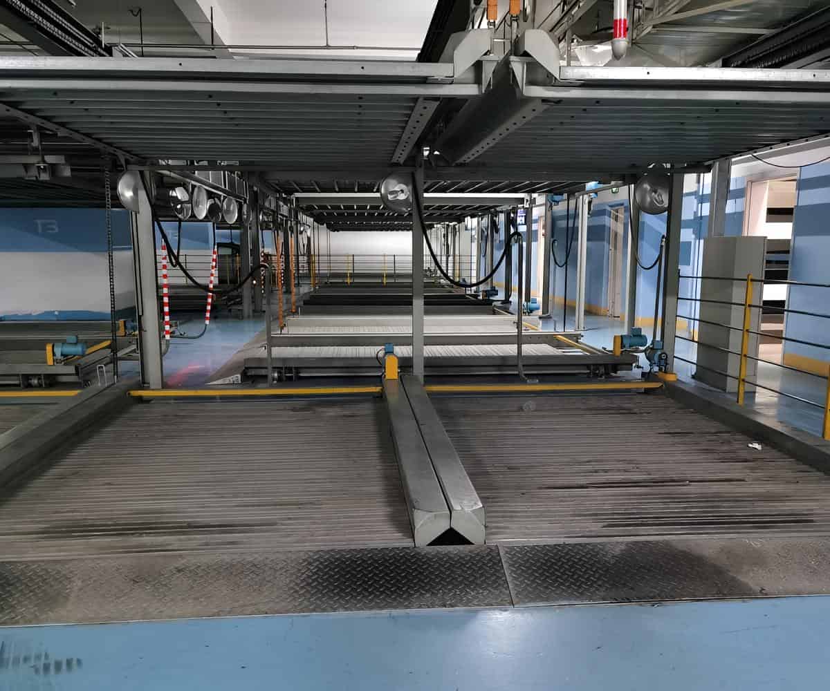 立體車庫四柱式機械式停車設備價格：影響因素與合理評估